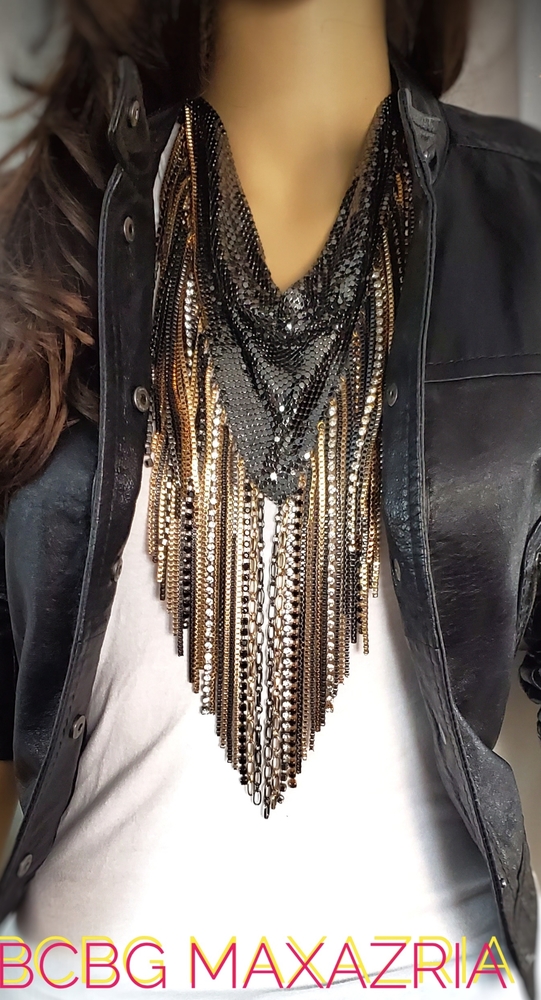 BCBG MAXAZRIA ROXIE COLLECTION SCARF NECKLACE🔥
